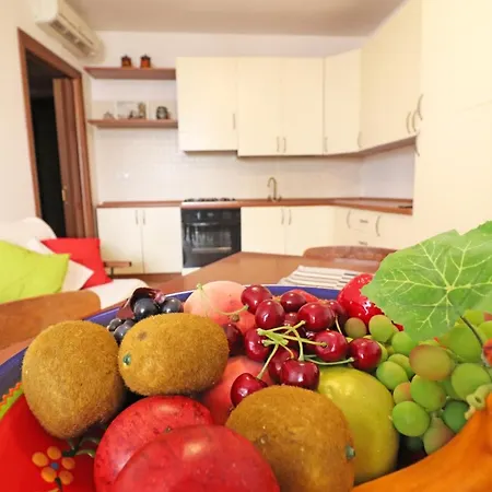 Casa Martina In Center Holiday home